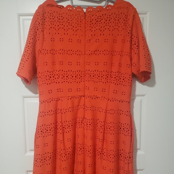 Banana Republic laser cut dress sz 14 - Picture 3 of 3